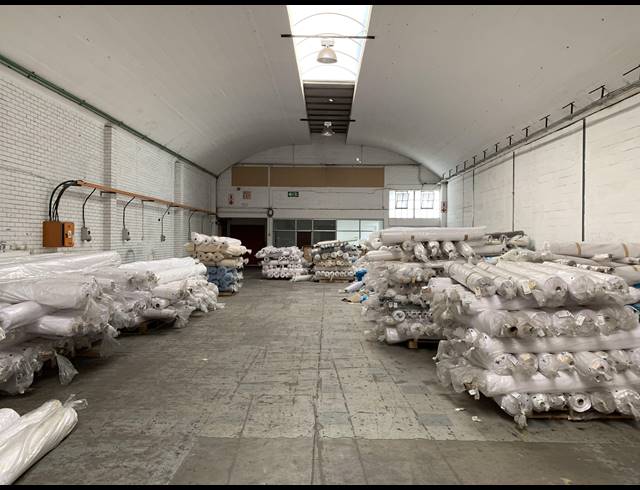 1,003M² FACTORY TO LET IN BEACONVALE